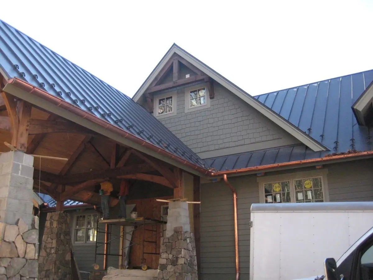 Craftsman Roofing team delivering quality roofing work in Colonial Wood